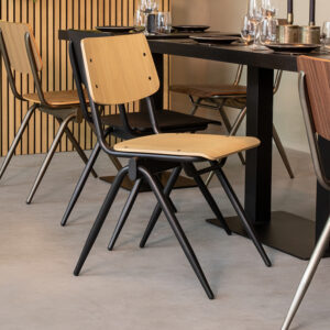 LABEL51 Eetkamerstoel Solid - Naturel - Hout - Zwart Metalen Frame